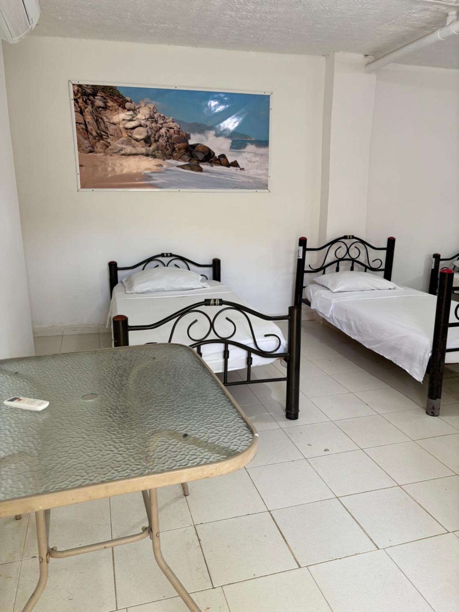Sierraventura Hostel Taganga Buitenkant foto